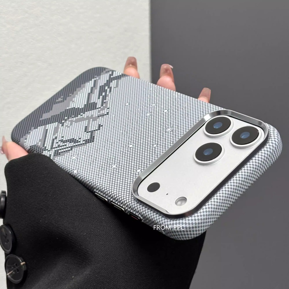 Etui Snow Mountain z magnesami – Camera Lens Protector recenzja i cena